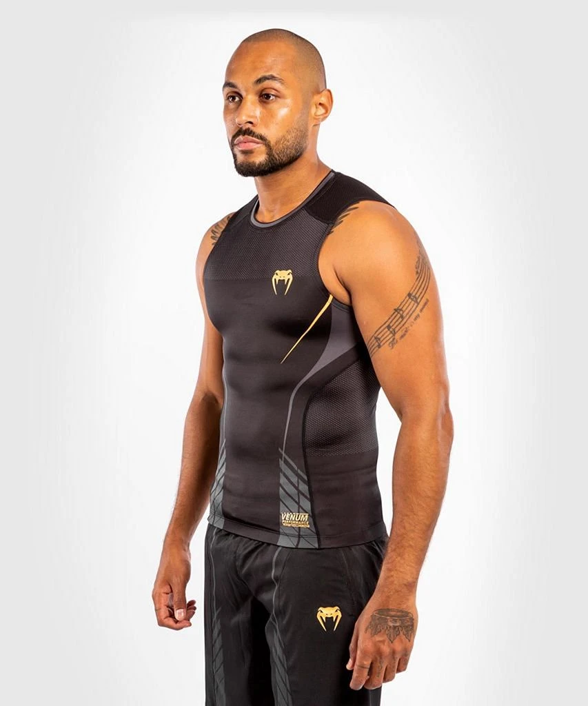 Venum Athletics Compression SS Nero-Oro - immagine 2