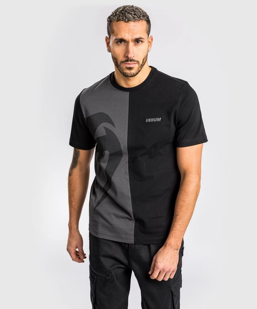 Venum Giant Splitx T-Shirt Nero-Grigio