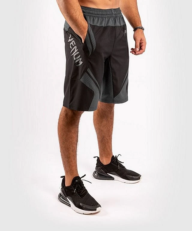 Venum ONE FC Impact Training Shorts Nero-Nero - immagine 3